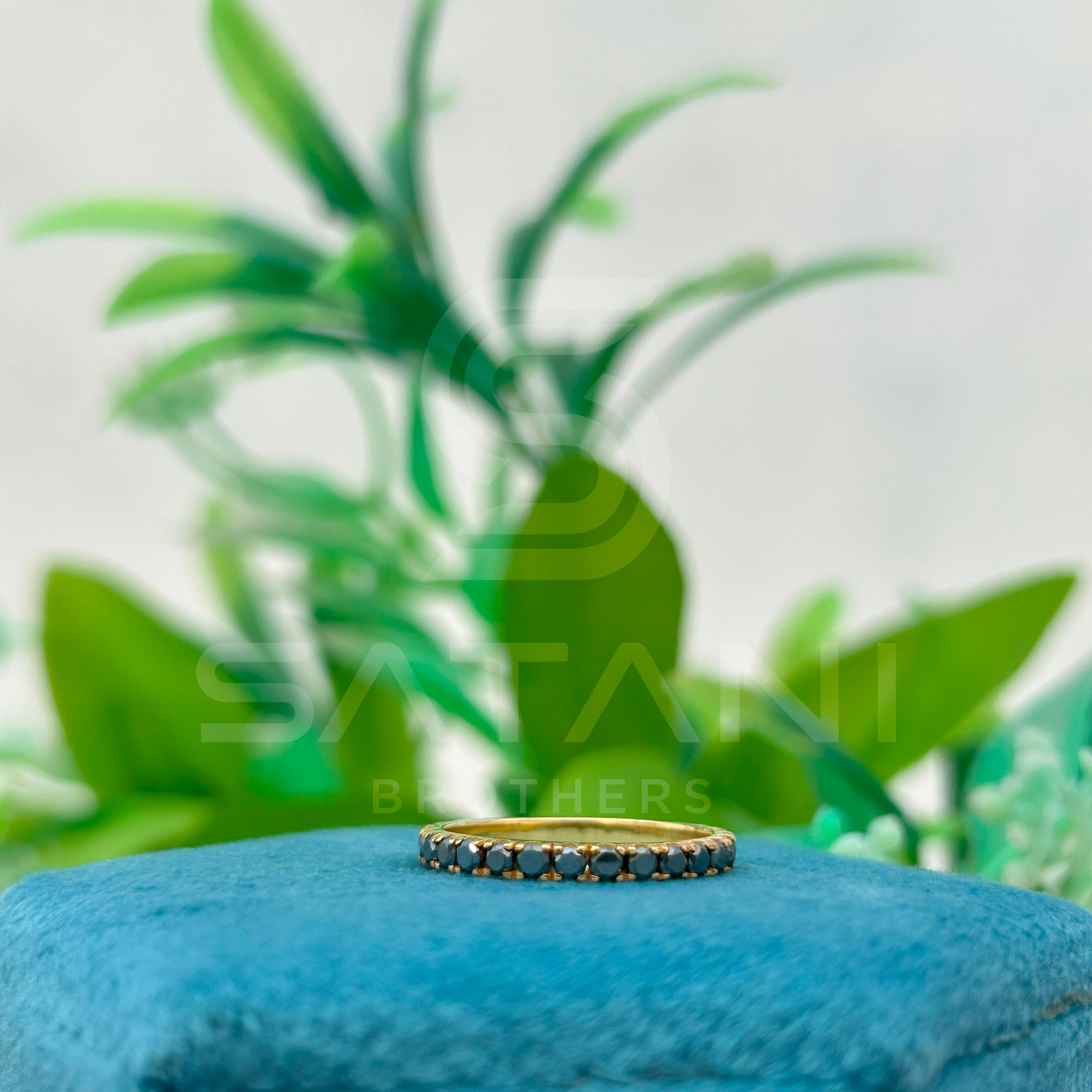 Black Moissanite Eternity Band in Gold | Dainty Stacking Ring for Women | Gothic Chic Wedding Band | Unique Minimalist Jewelry Gift
