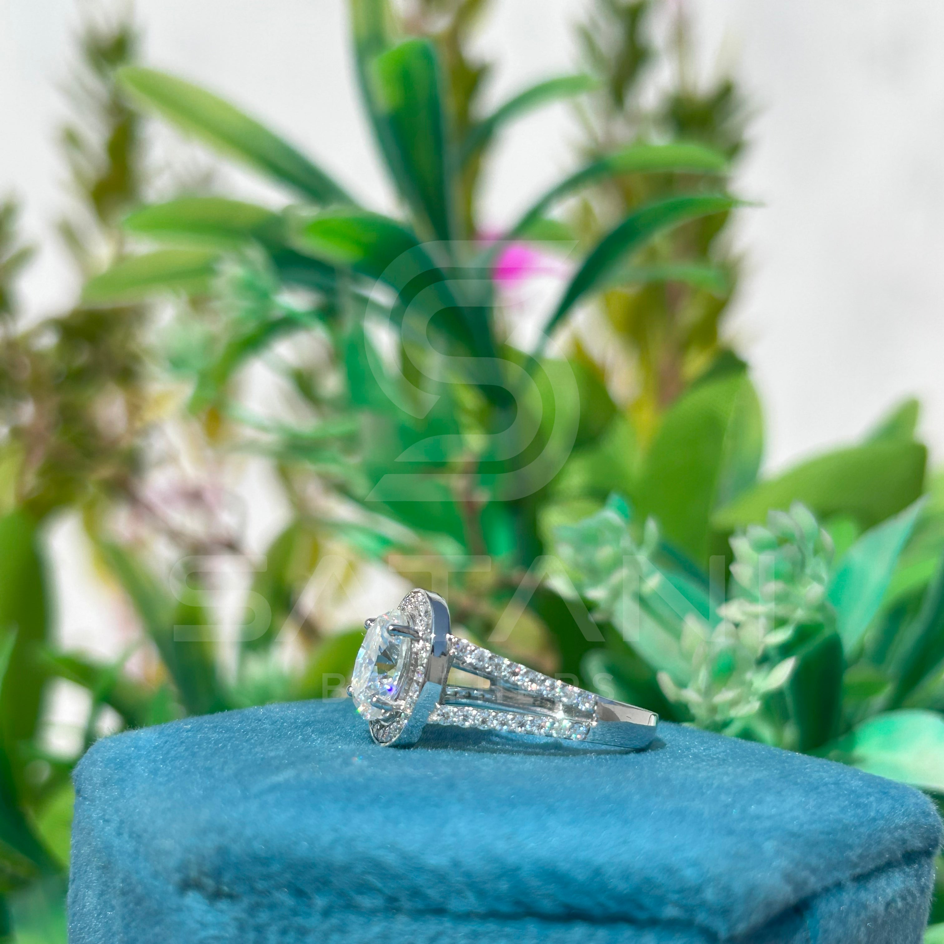 "Oval Cut Halo Diamond Engagement Ring with Split Shank – White Gold Oval Solitaire with Pave Band"