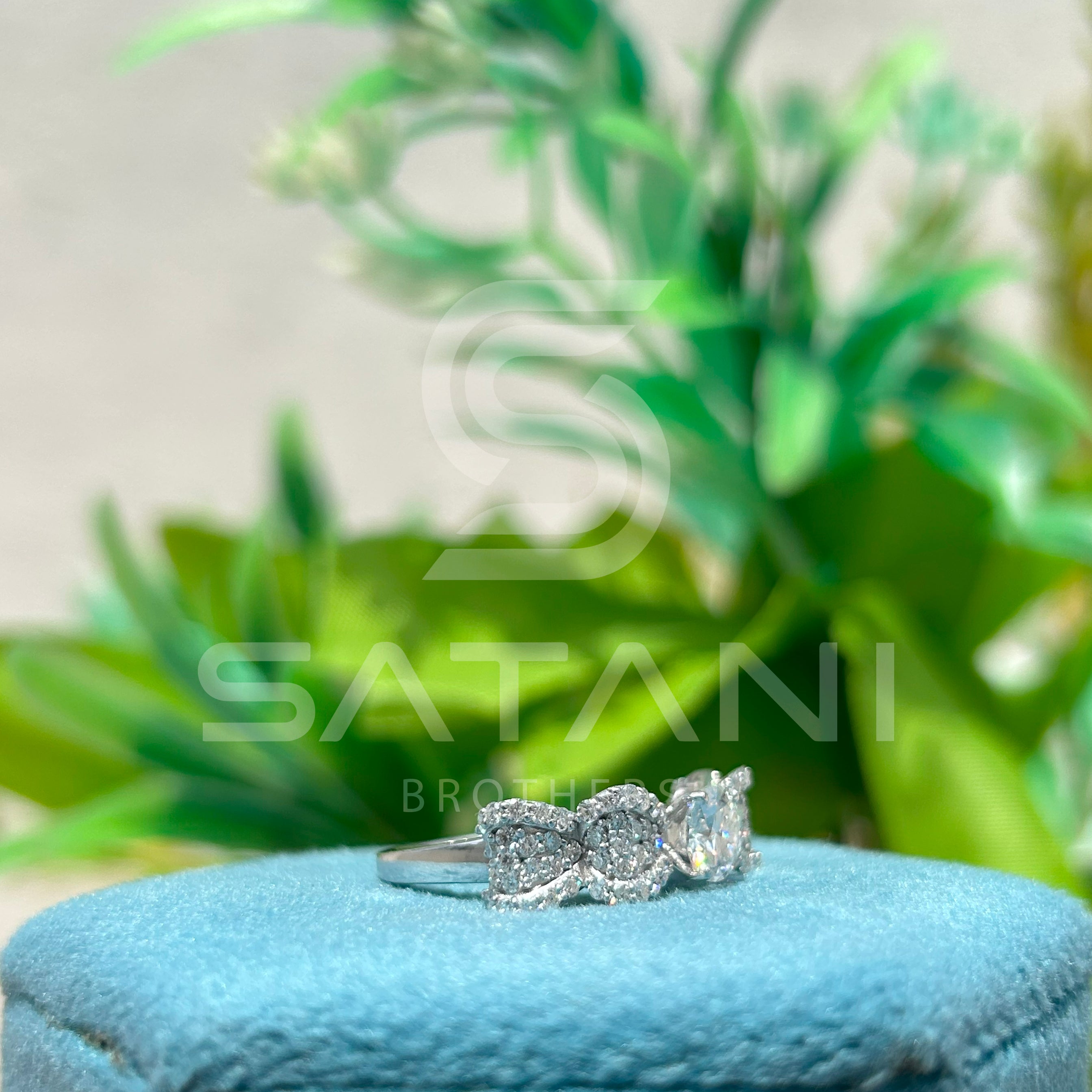 14K White Gold Bow Design Engagement Ring with Round Brilliant Cut Diamond & Pave Accents