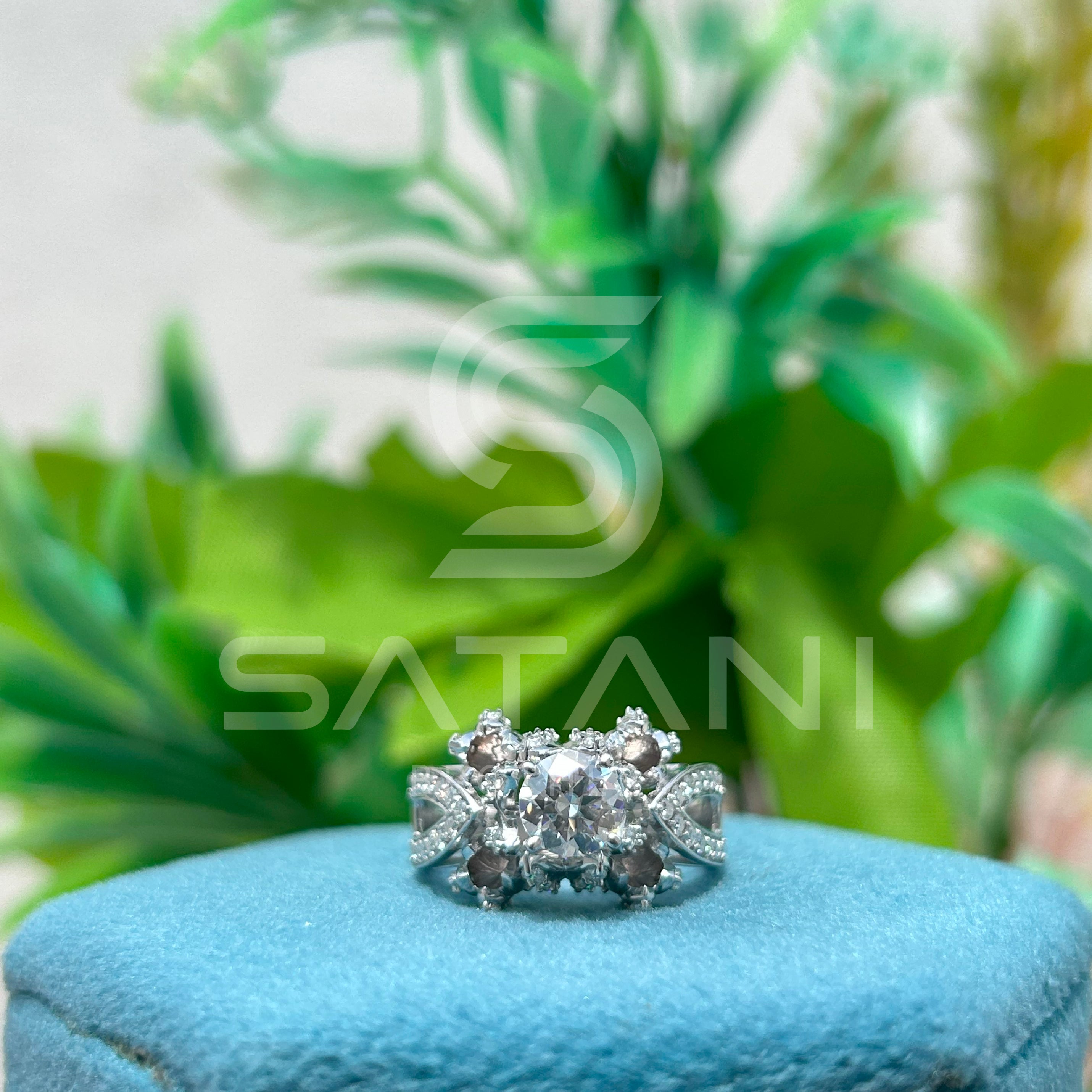 14K White Gold Unique Cluster Engagement Ring with Round Brilliant Cut Diamond & Pave Split Shank