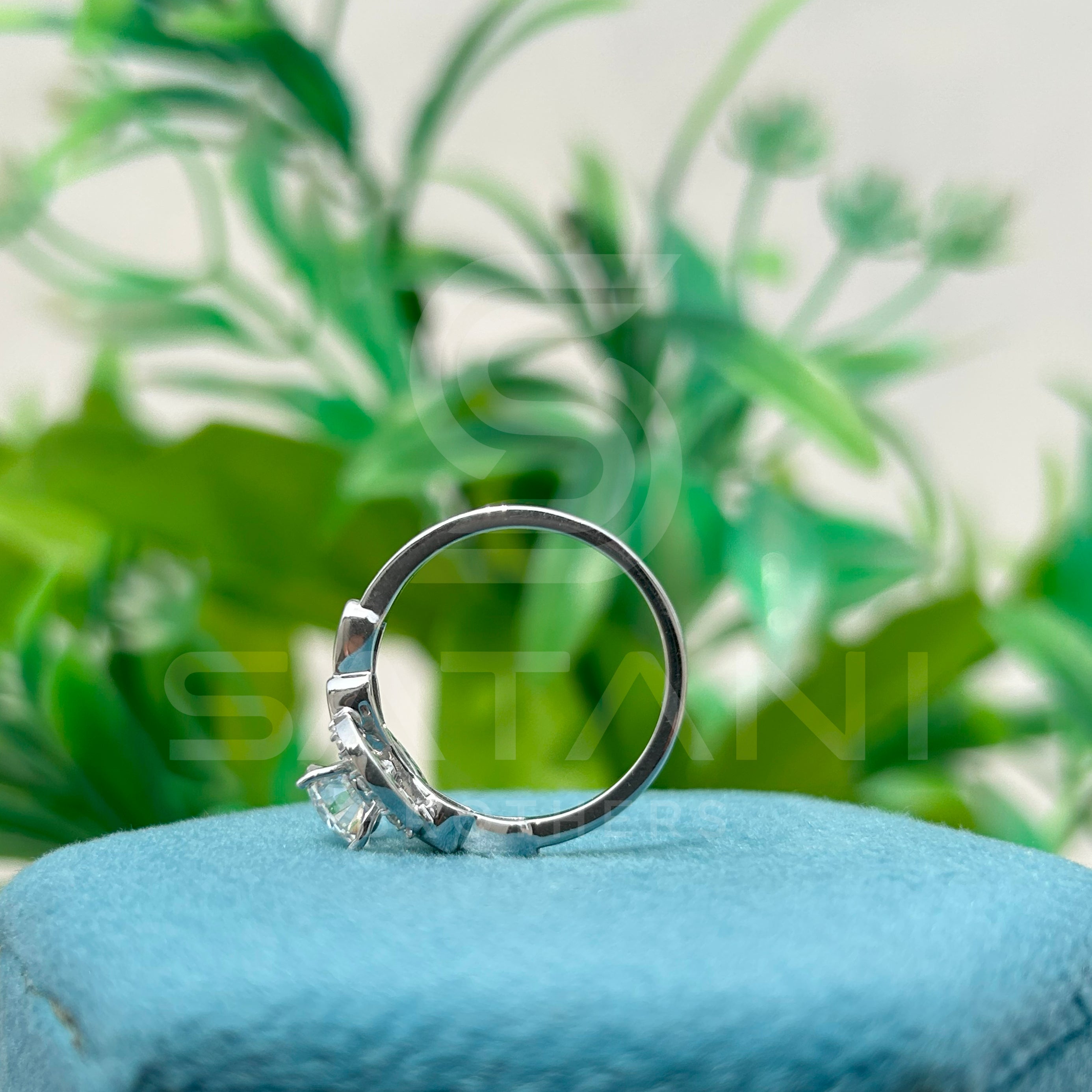14K White Gold Halo Engagement Ring with Round Brilliant Cut Diamond & Pave Band