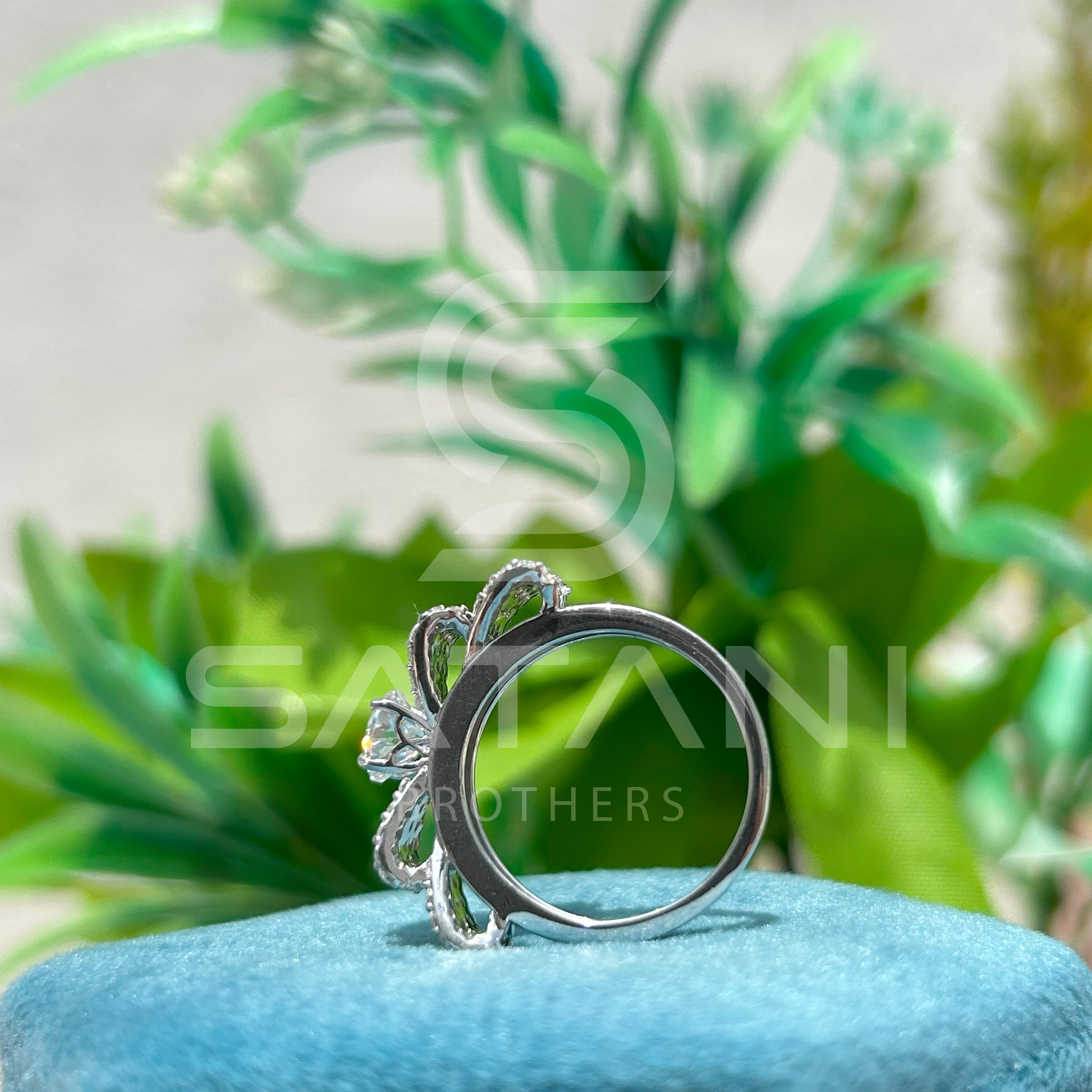 14K White Gold Bow Design Engagement Ring with Round Brilliant Cut Diamond & Pave Accents