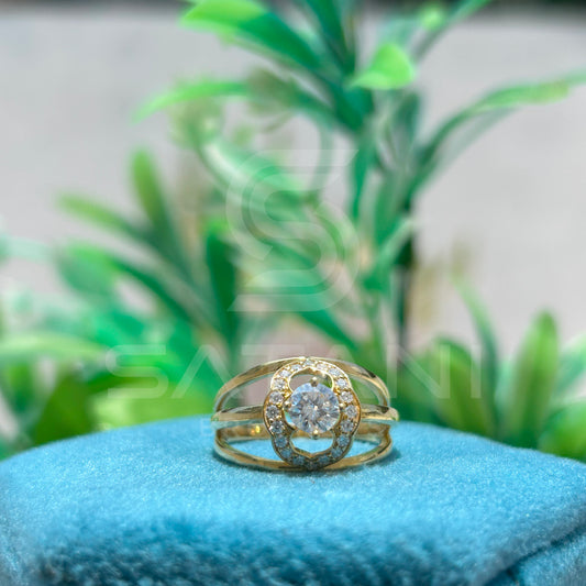 Vintage Flower Halo Moissanite Ring – Round Cut Center Stone with Diamond Accents | 925 Silver / 10k 14k 18k Gold | Elegant Engagement or Gift Ring