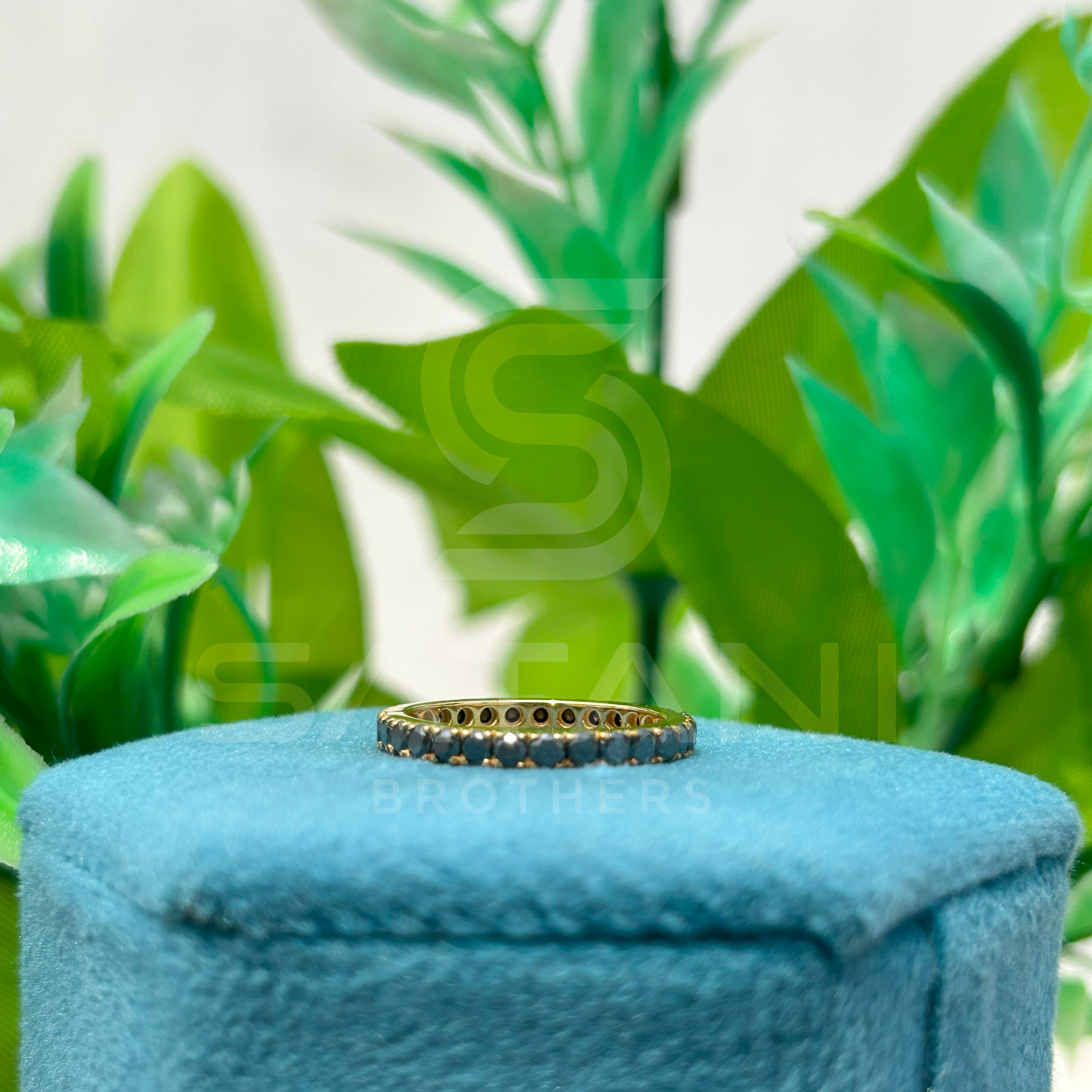 Elegant Black Moissanite Eternity Band in Gold | Timeless Stackable Ring