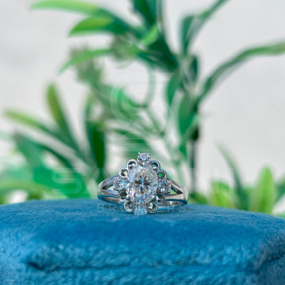 Oval Diamond Cluster Ring – Unique Flower Halo Engagement Ring