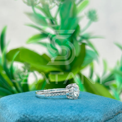 "Moissanite Halo Engagement Ring – Round Cut Solitaire with Dainty Pave Band, Classic Diamond Alternative Bridal Ring, White Gold/Platinum"
