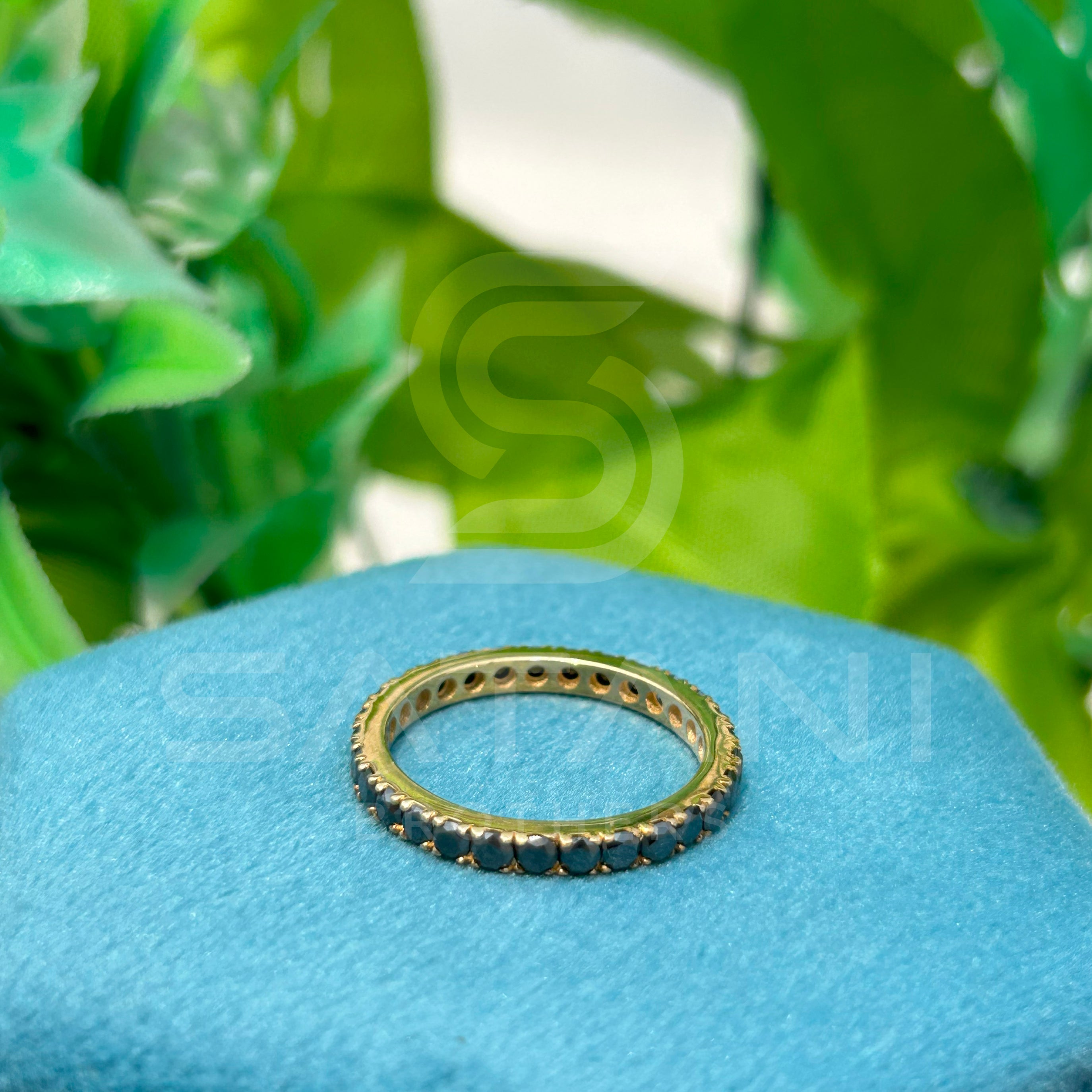 Elegant Black Moissanite Eternity Band in Gold | Timeless Stackable Ring