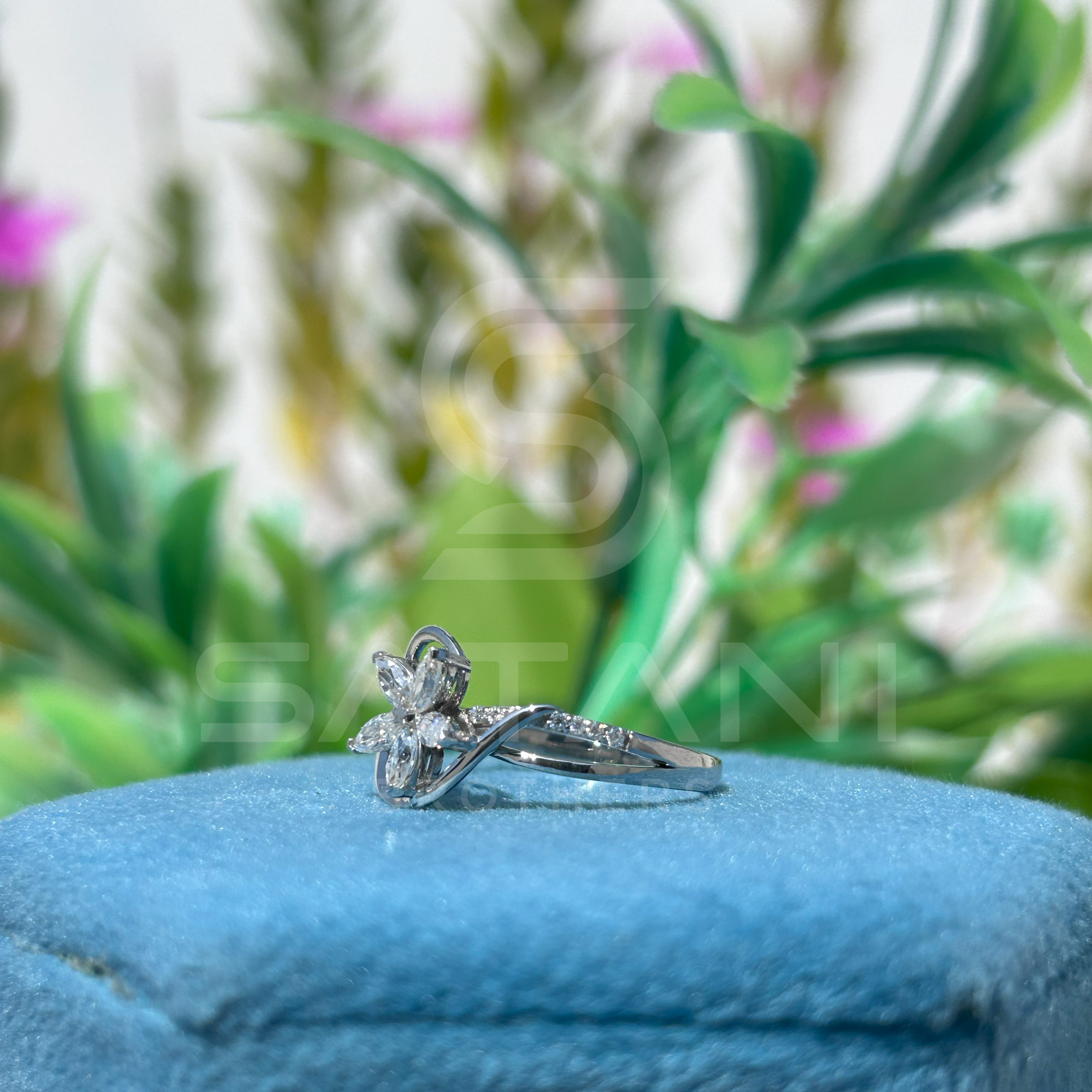 "Floral Design Moissanite Ring in Sterling Silver" 🌸