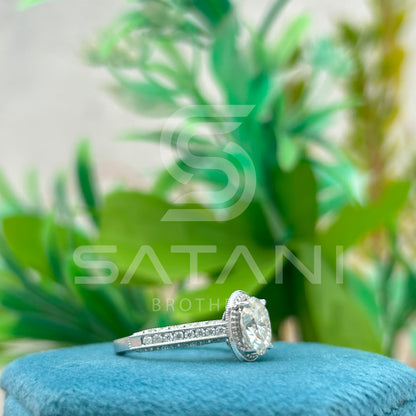 Oval Halo Royal Ring
