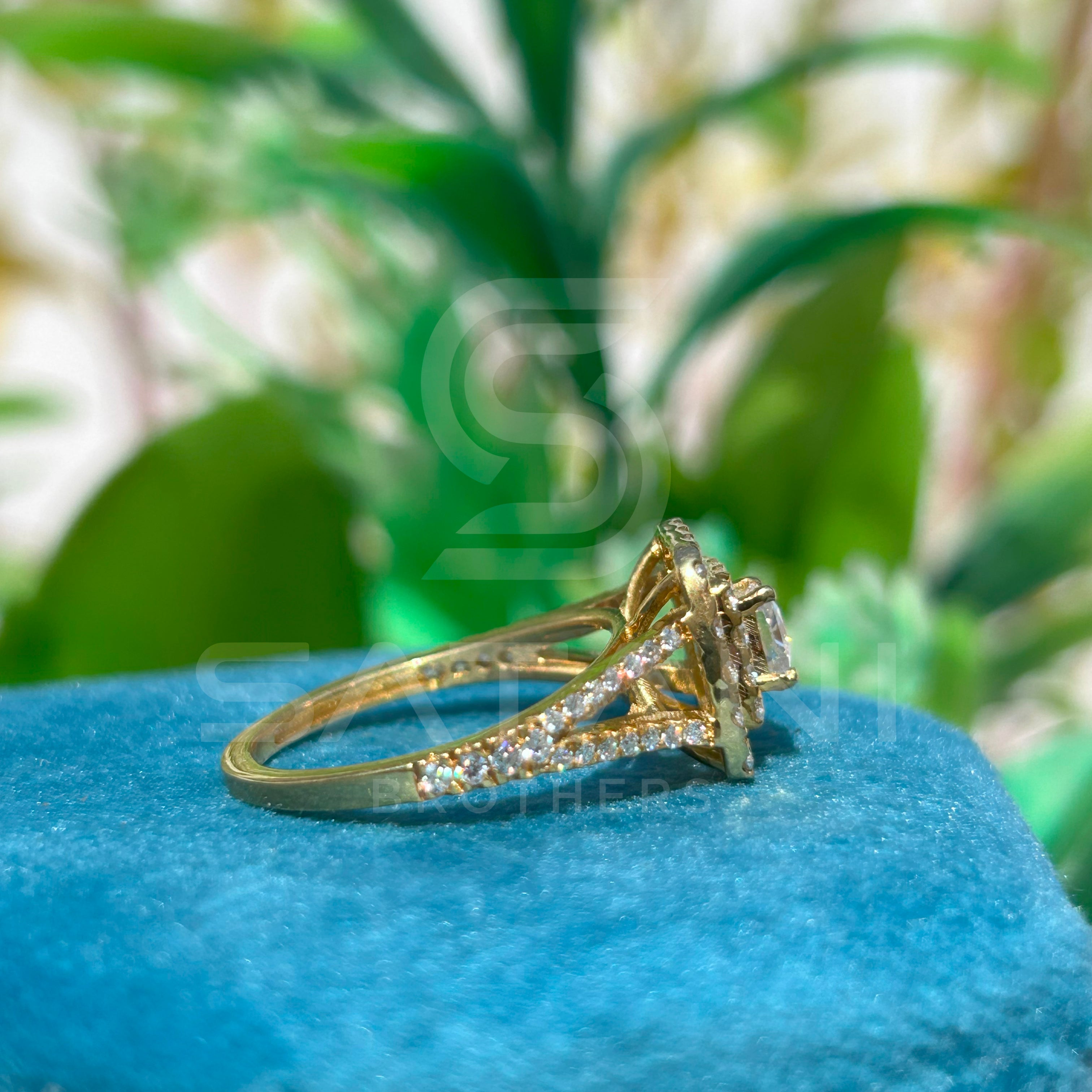 Radiance Halo Princess Cut Diamond Ring