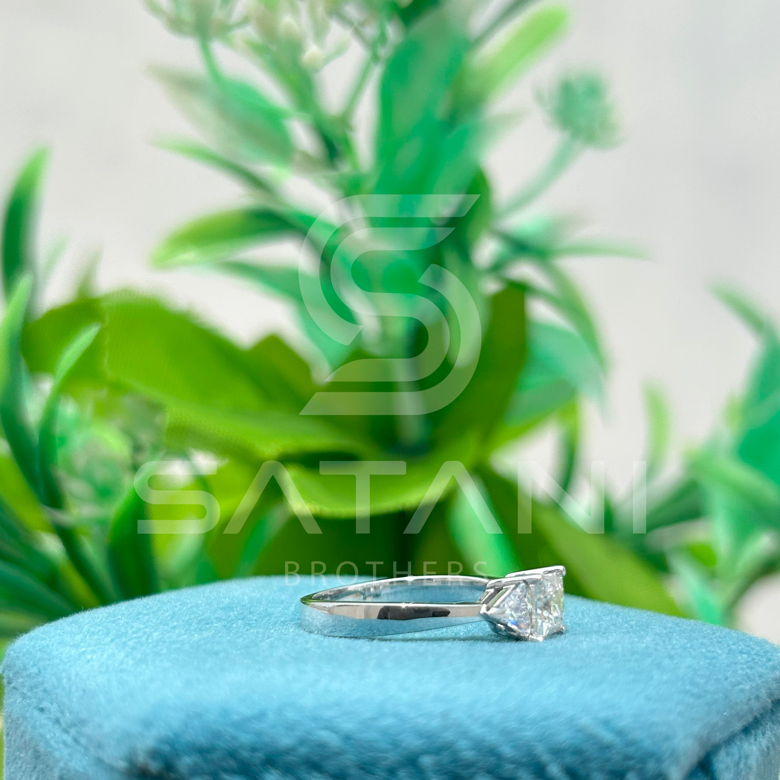 Princess Cut Diamond Three Stone Engagement Ring with Trillion Side Stones