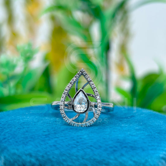 Elegant Pear Cut Moissanite Ring | Sparkling Halo Teardrop Ring | Statement Promise Ring for Women