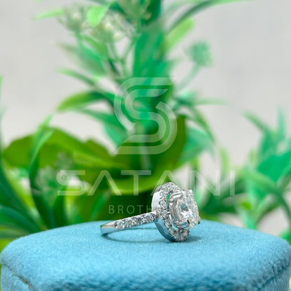 Oval Moissanite Engagement Ring 7x5mm – Halo Design with Side Stones, Classic Moissanite Wedding Ring, Dainty Promise Ring