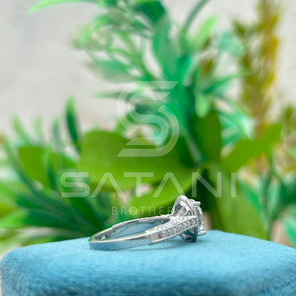 Oval Halo Royal Ring