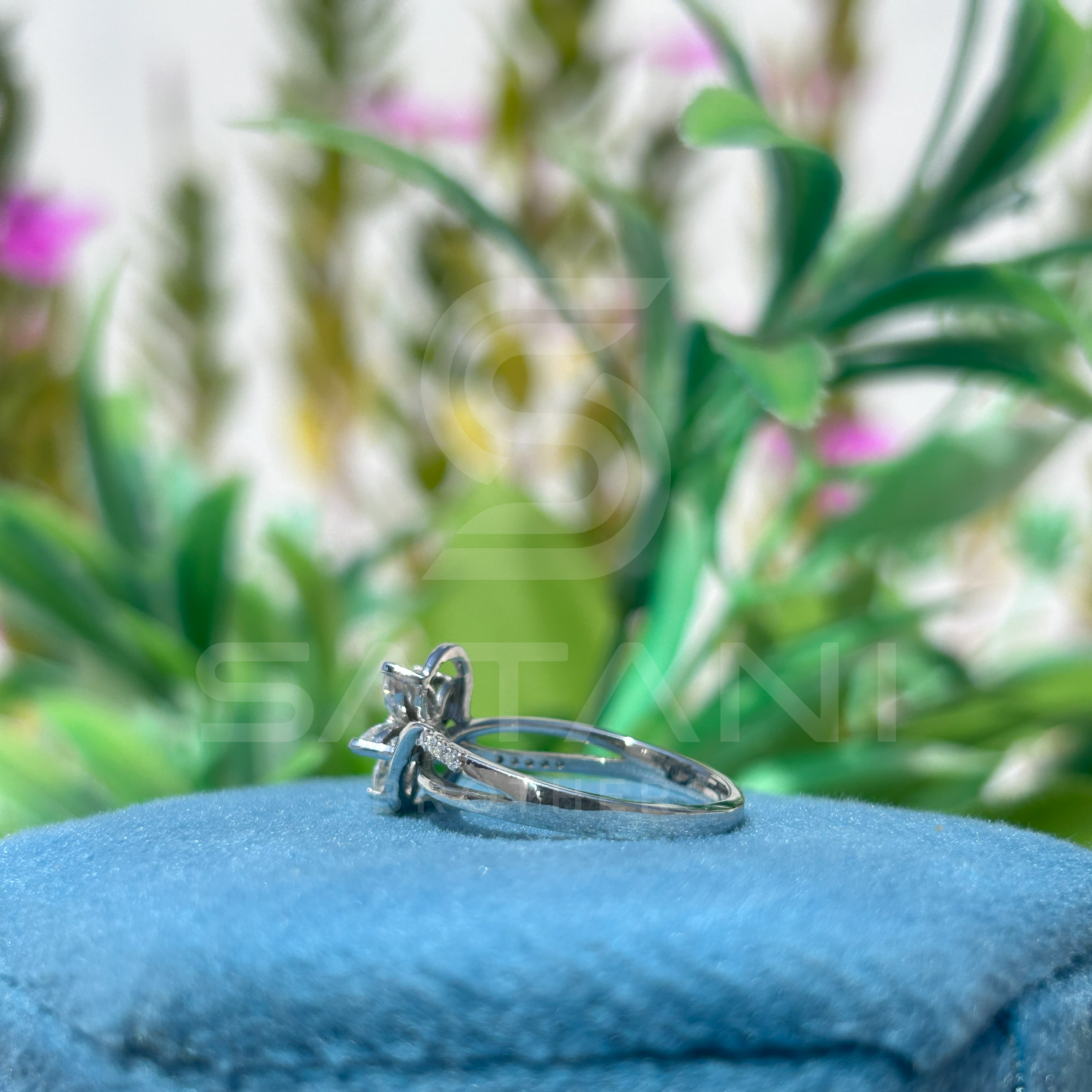 "Floral Design Moissanite Ring in Sterling Silver" 🌸