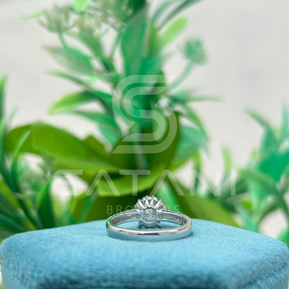 "Moissanite Halo Engagement Ring – Round Cut Solitaire with Dainty Pave Band, Classic Diamond Alternative Bridal Ring, White Gold/Platinum"