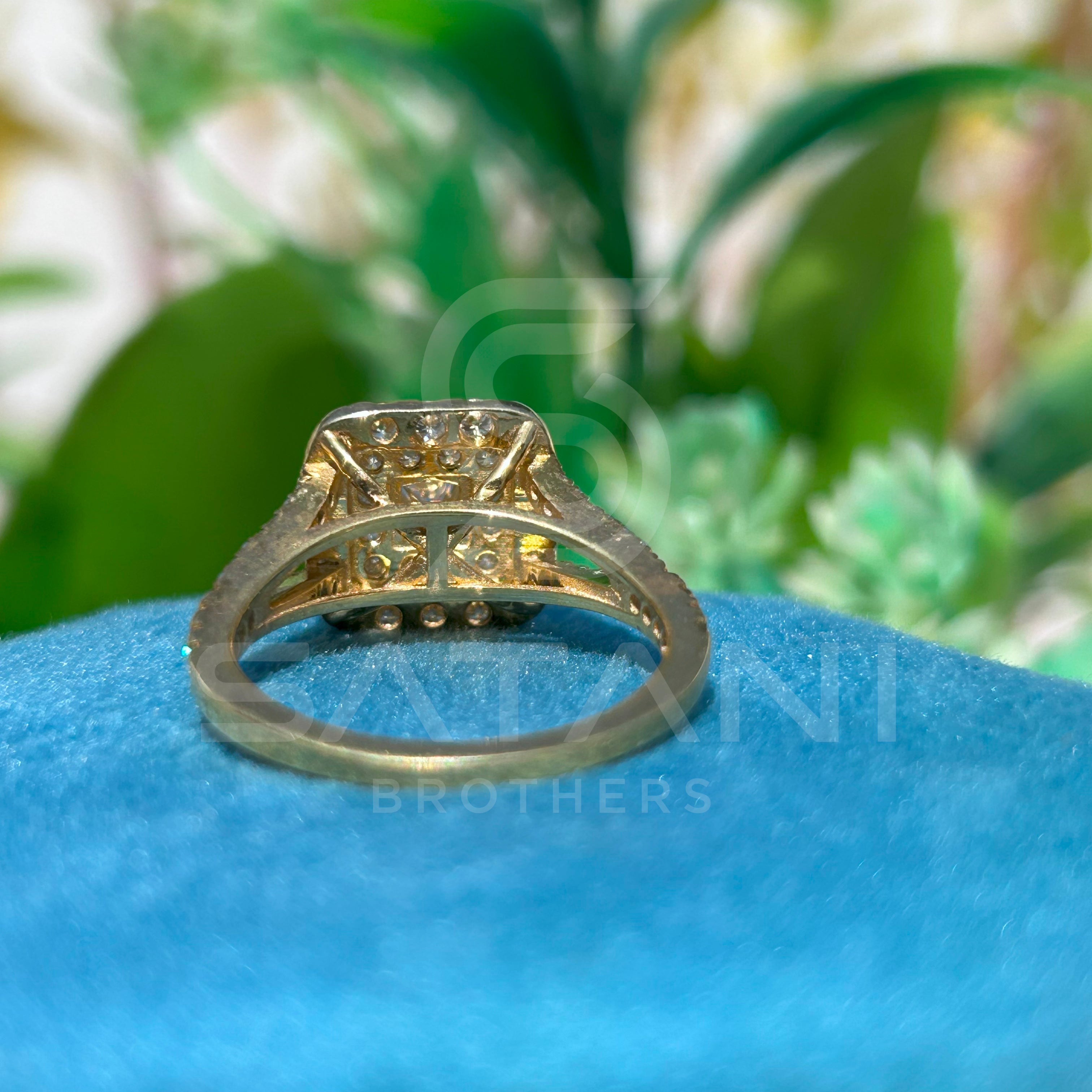 Radiance Halo Princess Cut Diamond Ring