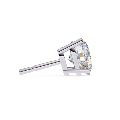 four prong heart shape stud earrings 