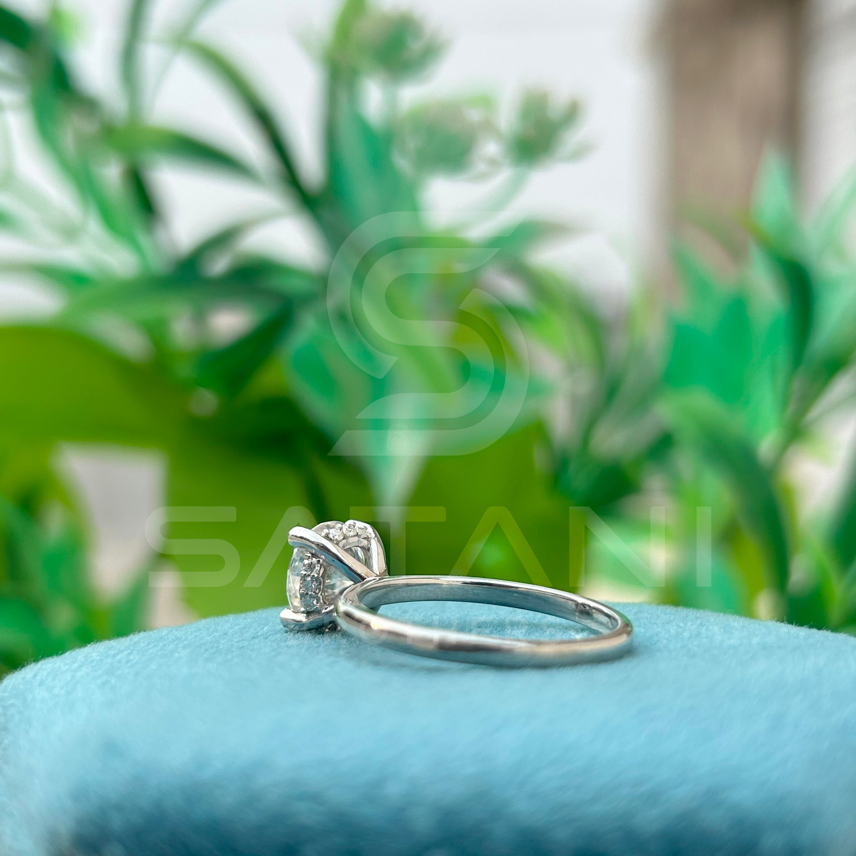Timeless Solitaire Moissanite Ring for Women – Minimalist Design