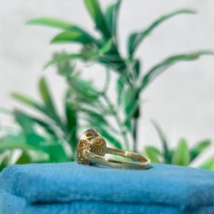 Round Diamond Leaf Halo Ring in Yellow Gold