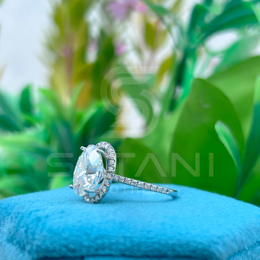 Luxury Oval Moissanite Engagement Ring with Side Stones in Yellow Gold