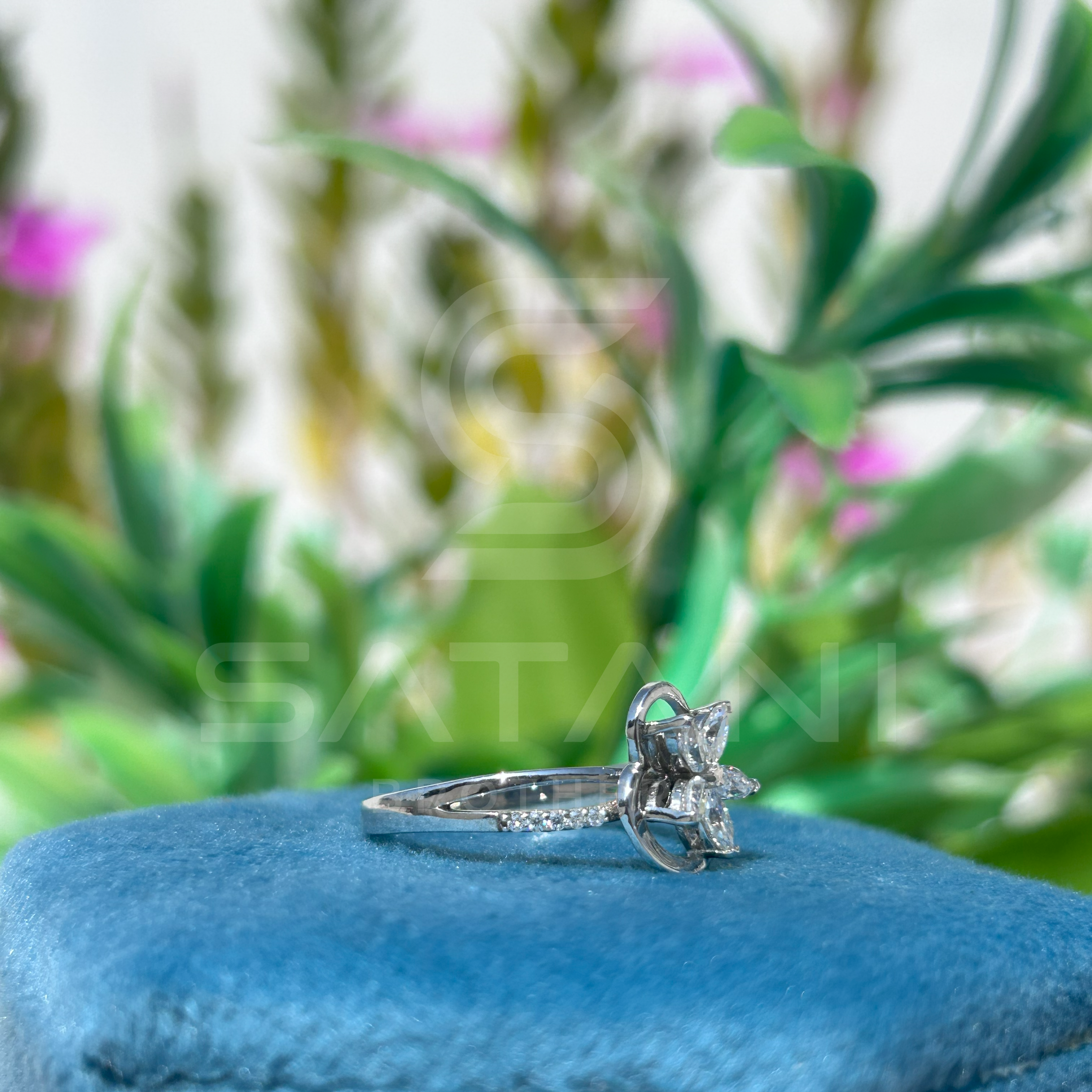 "Floral Design Moissanite Ring in Sterling Silver" 🌸