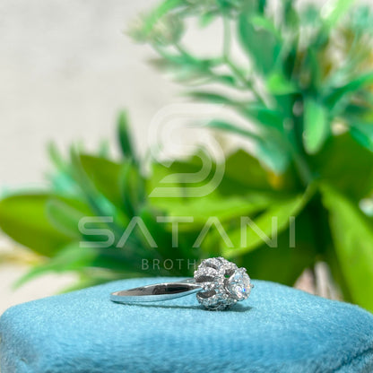 "Floral Halo Moissanite Engagement Ring – Dainty Flower Cluster Design in 925 Silver or 10K/14K/18K Gold – Unique Promise Ring for Her"