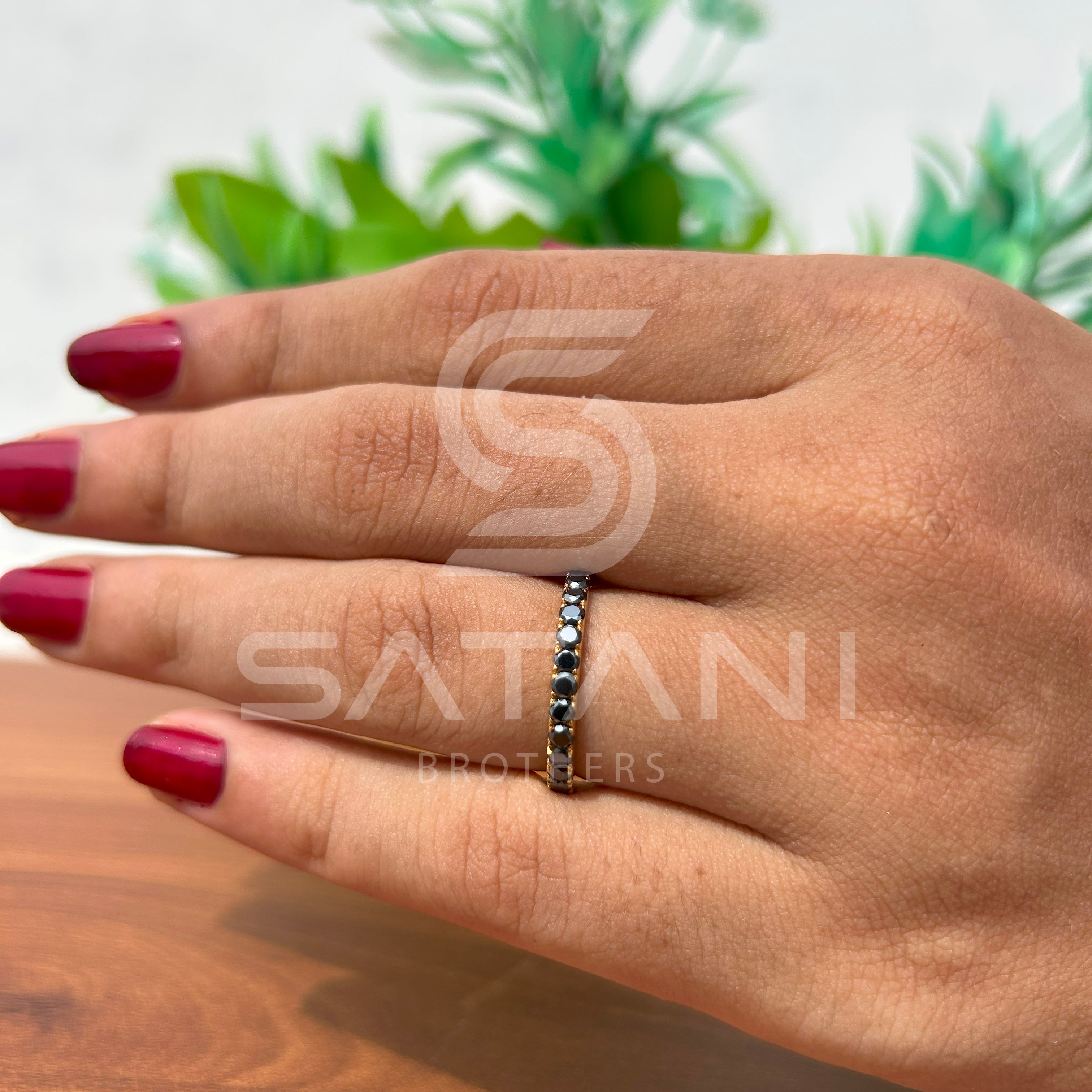Elegant Black Moissanite Eternity Band in Gold | Timeless Stackable Ring
