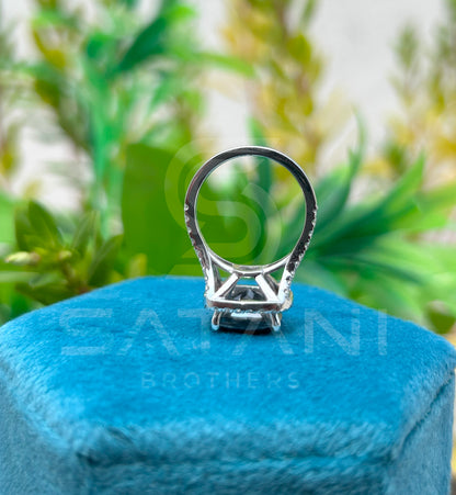 "Cushion Cut Black Moissanite Ring – Halo Engagement Ring in 925 Silver or Gold, Vintage Style Bridal Ring, Gothic Statement Jewelry"