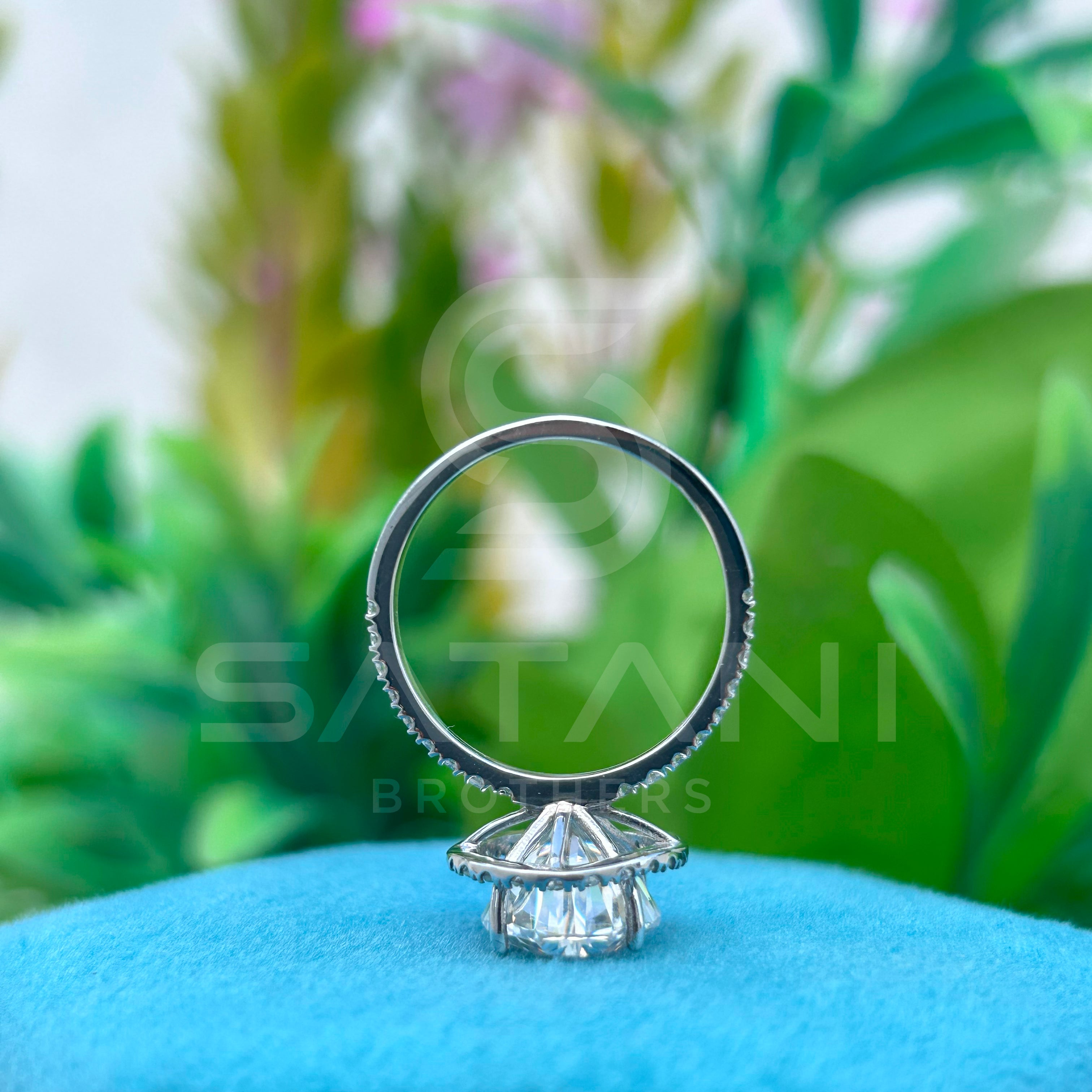 Luxury Oval Moissanite Engagement Ring with Side Stones in Yellow Gold