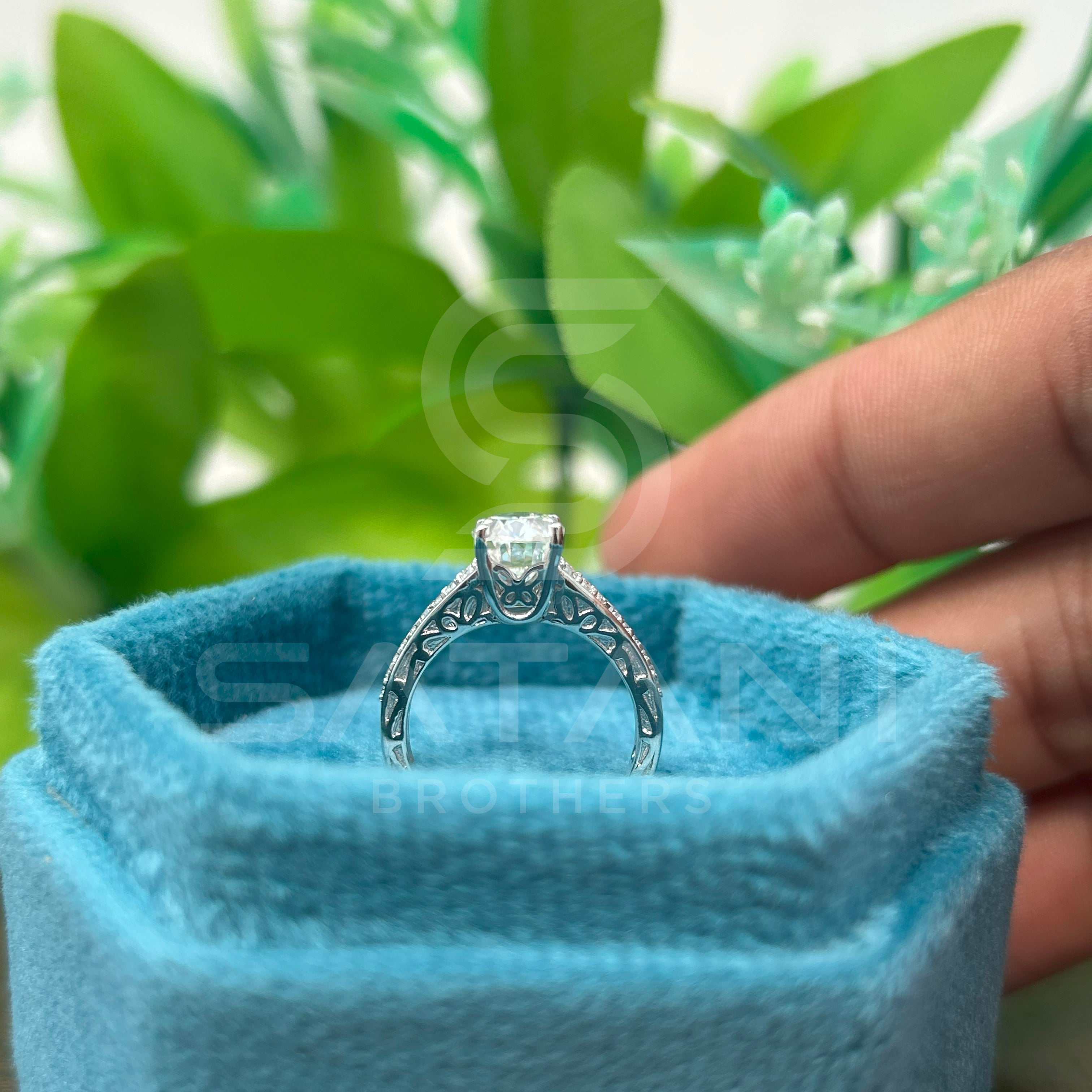 Oval Cut Diamond Engagement Ring, 10K White Gold Solitaire Ring with Side Stones, Classic Bridal Jewelry