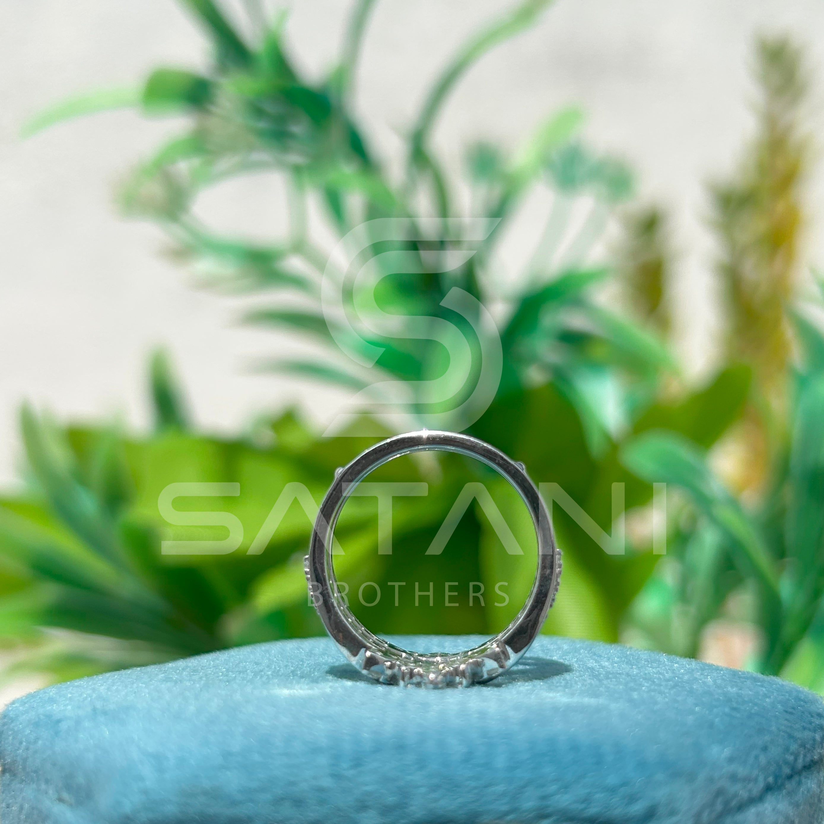 "Floral Inspired Moissanite Cluster Ring in Solid Gold – Unique Engagement & Cocktail Jewelry"