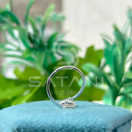 Sterling Silver Rose & Leaf Adjustable Ring – Nature-Inspired Floral Design