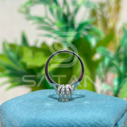 "Floral Halo Moissanite Engagement Ring – Dainty Flower Cluster Design in 925 Silver or 10K/14K/18K Gold – Unique Promise Ring for Her"