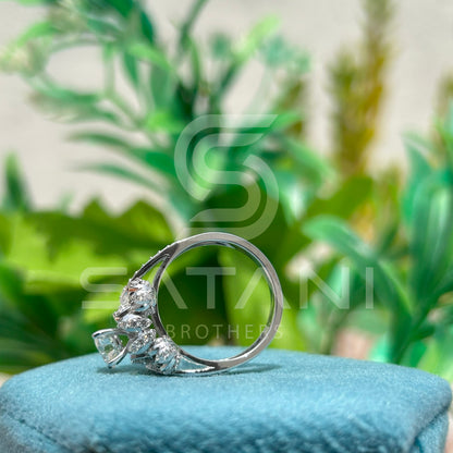 14K White Gold Unique Cluster Engagement Ring with Round Brilliant Cut Diamond & Pave Split Shank