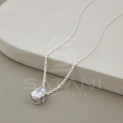 Solitaire pendent, Pear shape pendent with chain