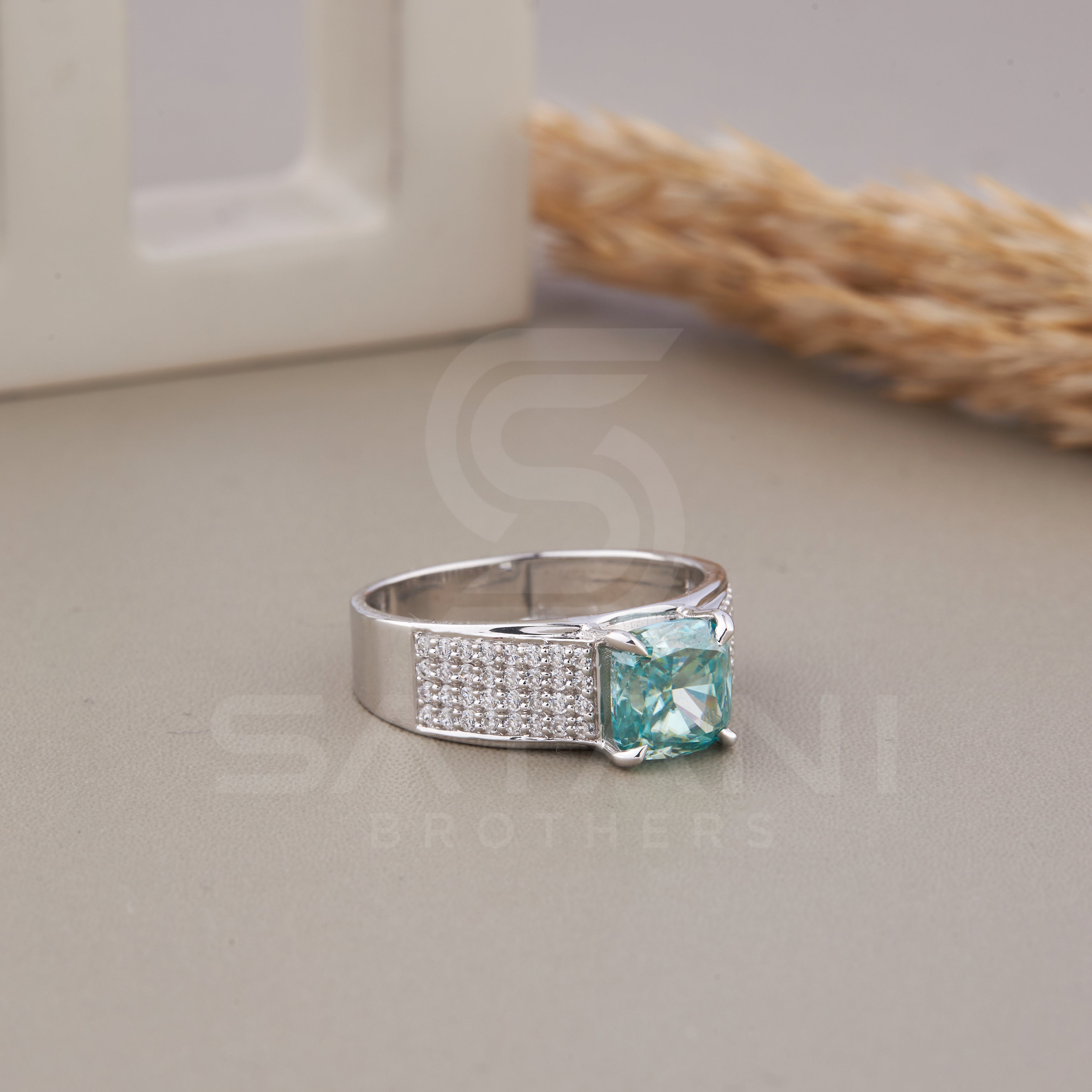 2.5 CT Cushion Cut Moissanite Engagement Ring